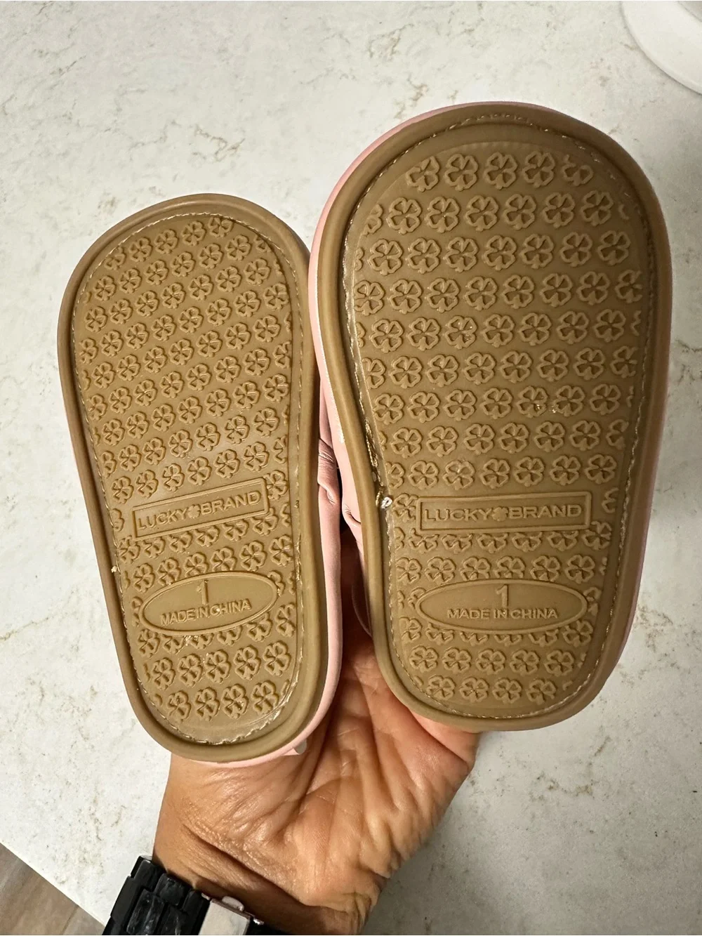 Lucky Brand Kids Pink Ruched Strap Sandals